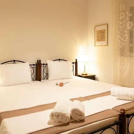 Σπίτι διακοπών Stone Haven - Seafront Waves' Embrace