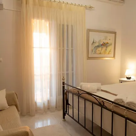 Stone Haven - Seafront Waves' Embrace Feriehus Verga Kalamata