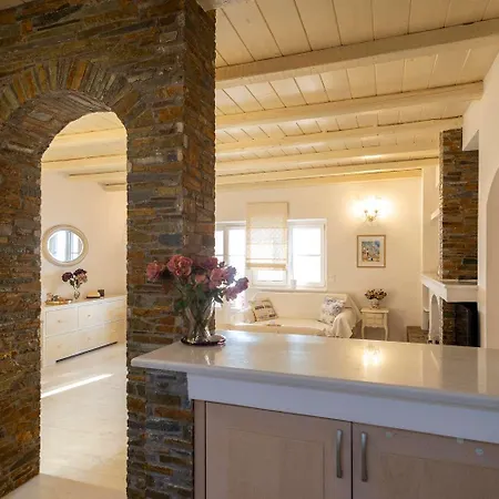 Stone Haven - Seafront Waves' Embrace Σπίτι διακοπών